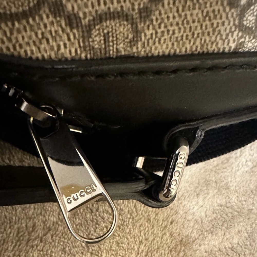 Gucci Gg Pattern Large Camera Bag - image 6